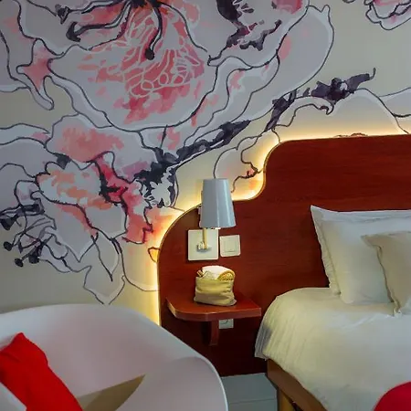 Village Club Mileade -val D'esquieres 3* לס איסאמברה